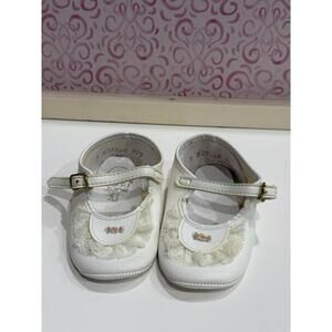 Vintage Walking Doll Baby Shoes – White Mary Jane Style with Lace & Rose